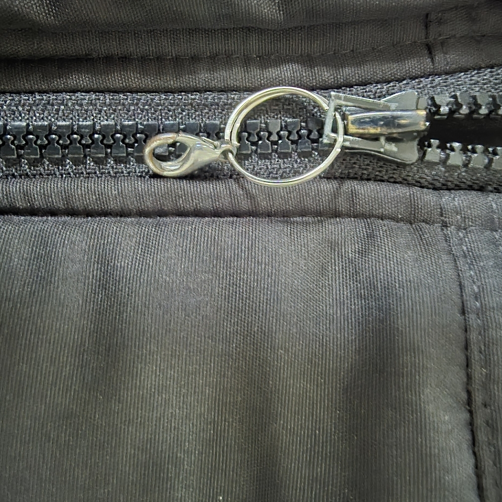 Black Quilted Hooded Coat - Picture 4 of 5